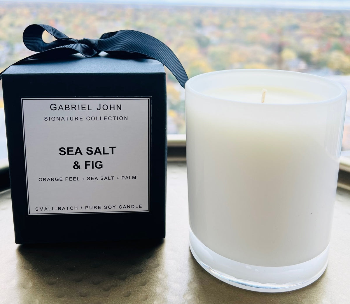 Beachy Sea Salt Soy Wax Candle Scent: Orange Peel, Sea Salt, and Palm 